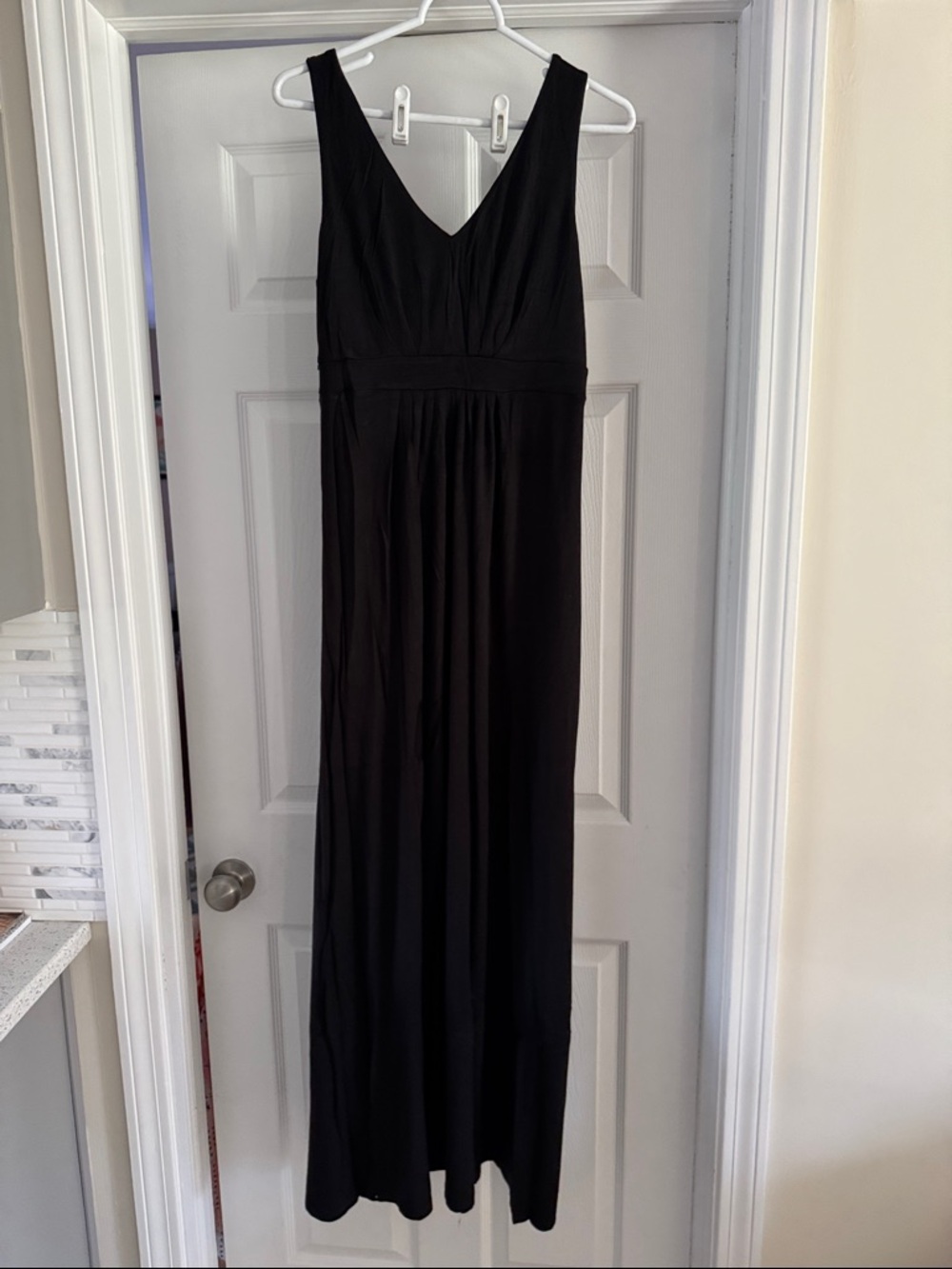 Banana Republic Black V‑Neck Maxi Dress